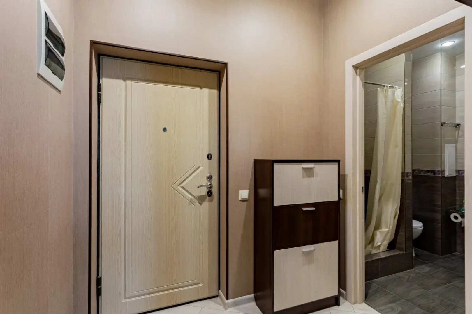 Апартамент Солнечный в центре Сочи у моря с балконом