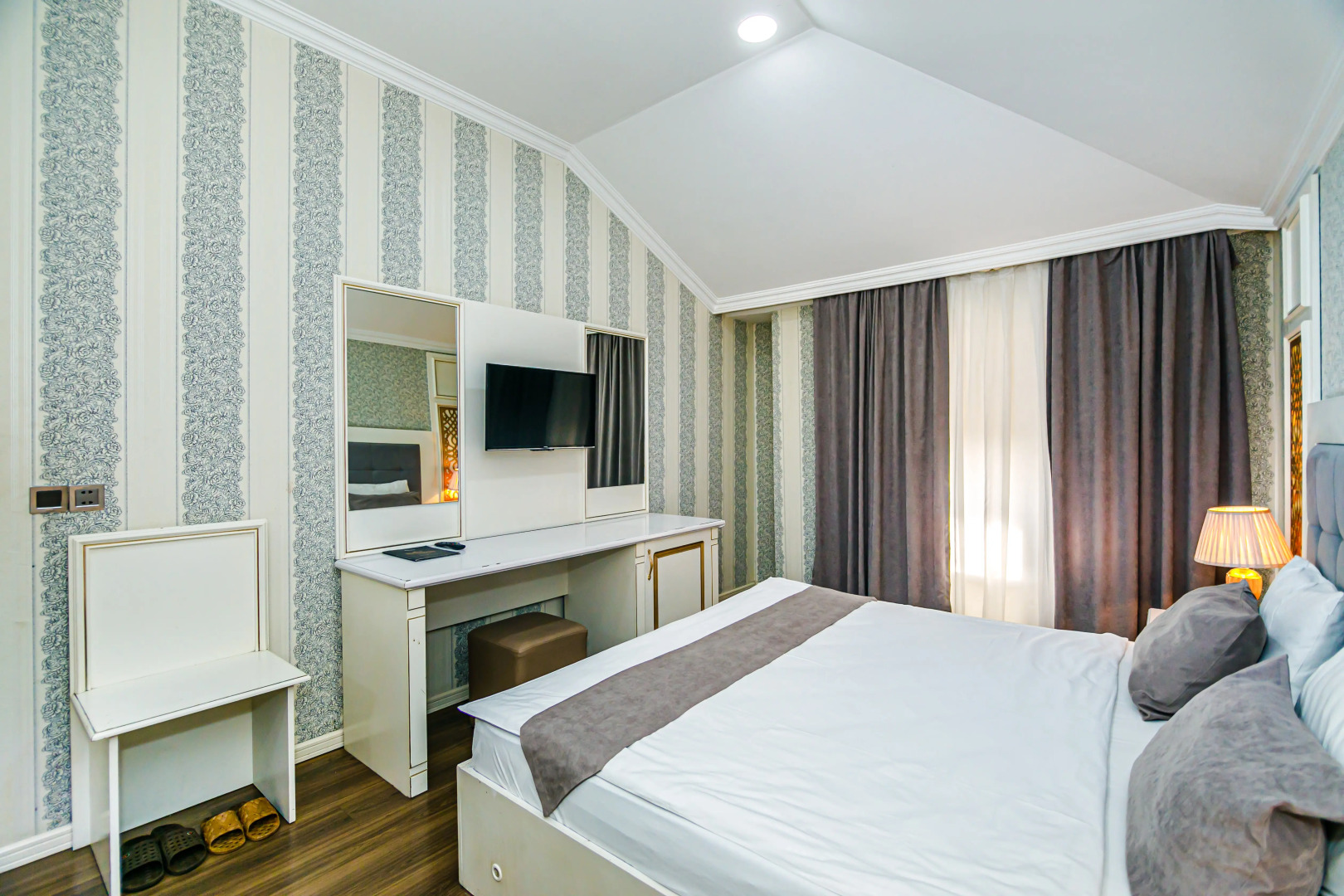 Отель Maris Baku