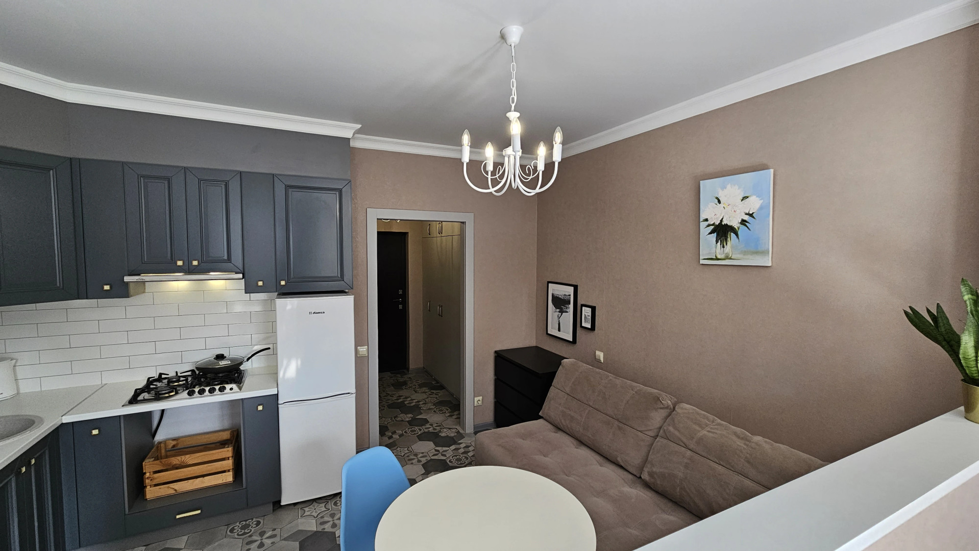 Апартаменты Светлая Студия у Моря на Волжской от HomeHotelSochi