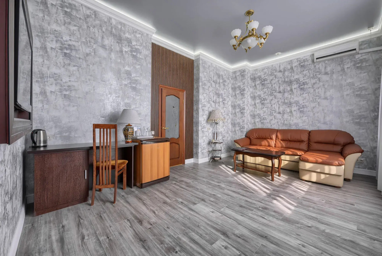 Отель Астория