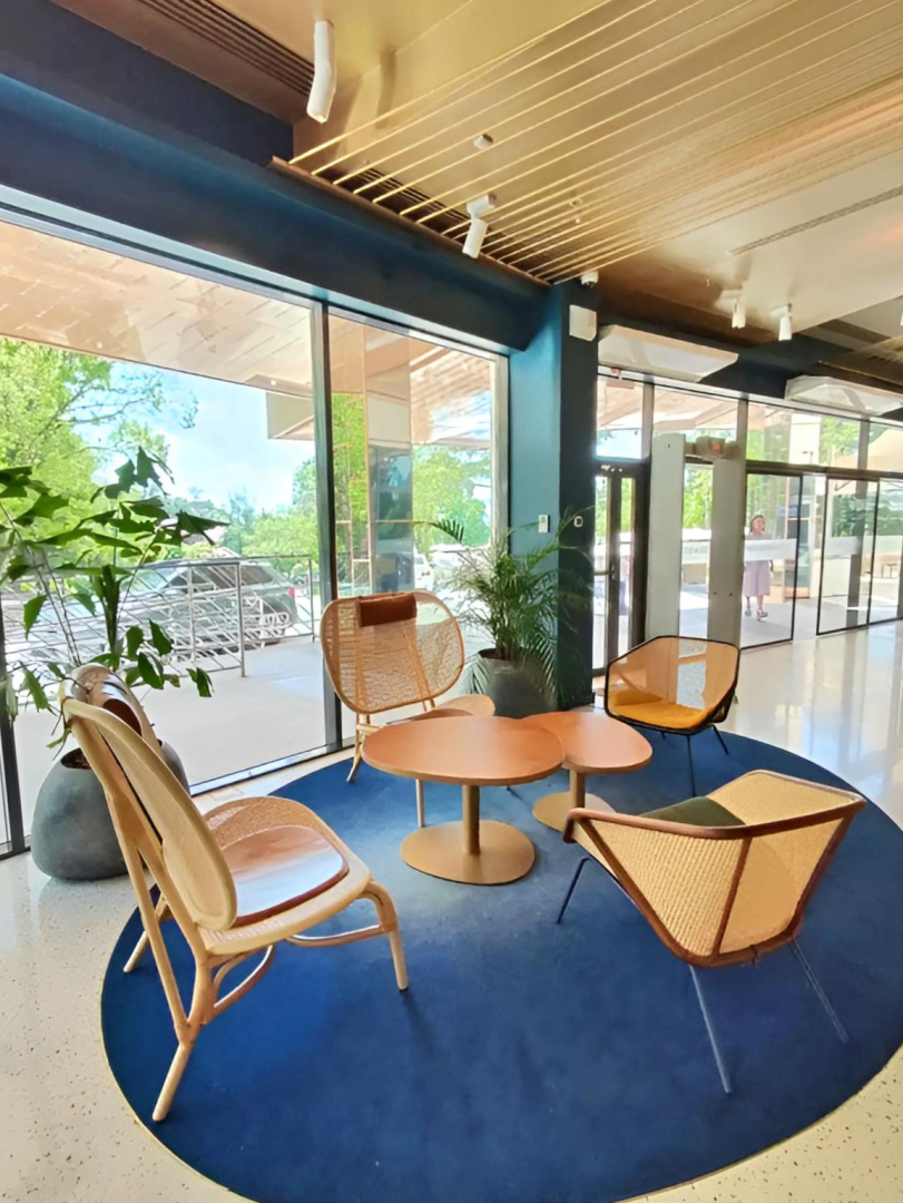 Апартаменты Дизайнерские с бассейном и морем вместимостью от 1 до 3 гостей от собственника