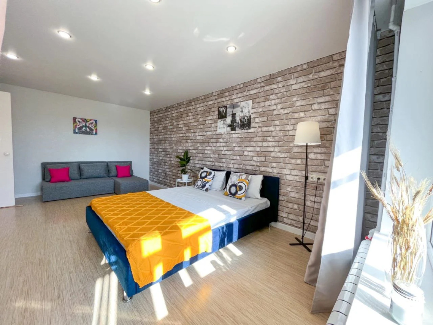 Квартира на Приморском 42