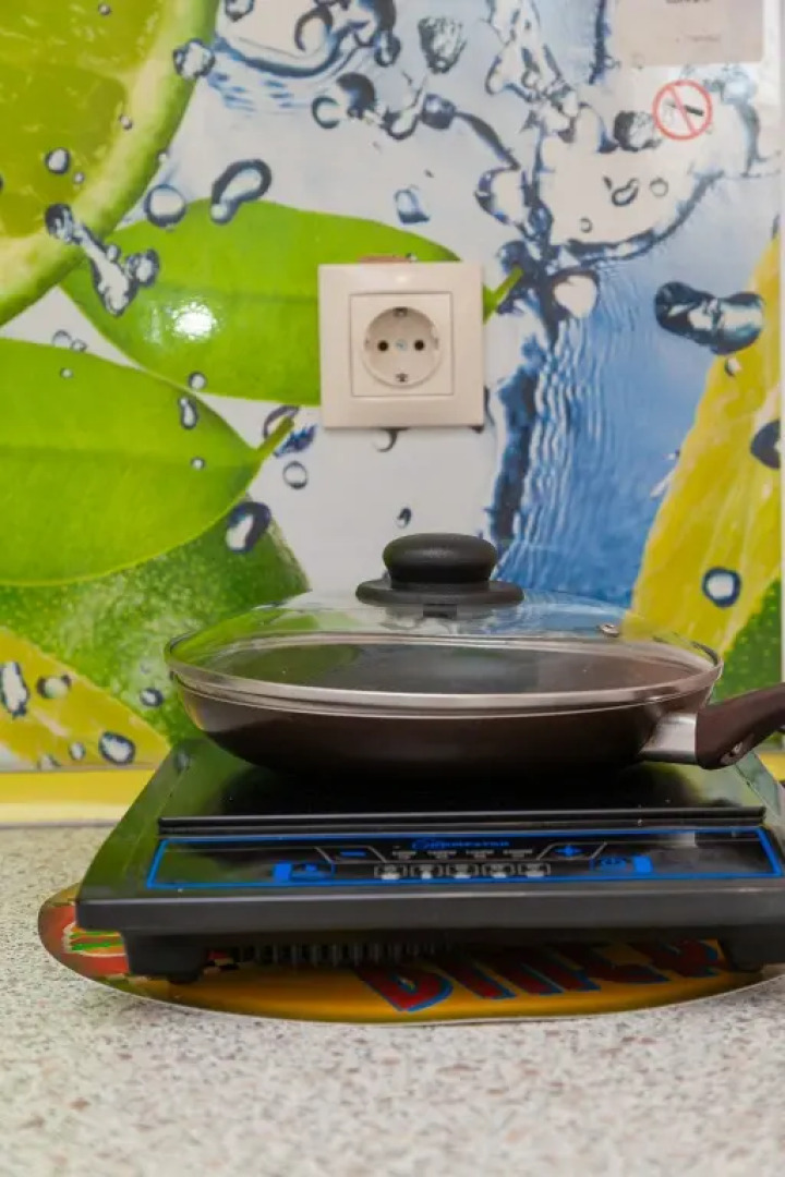 Апартаменты на Широкой