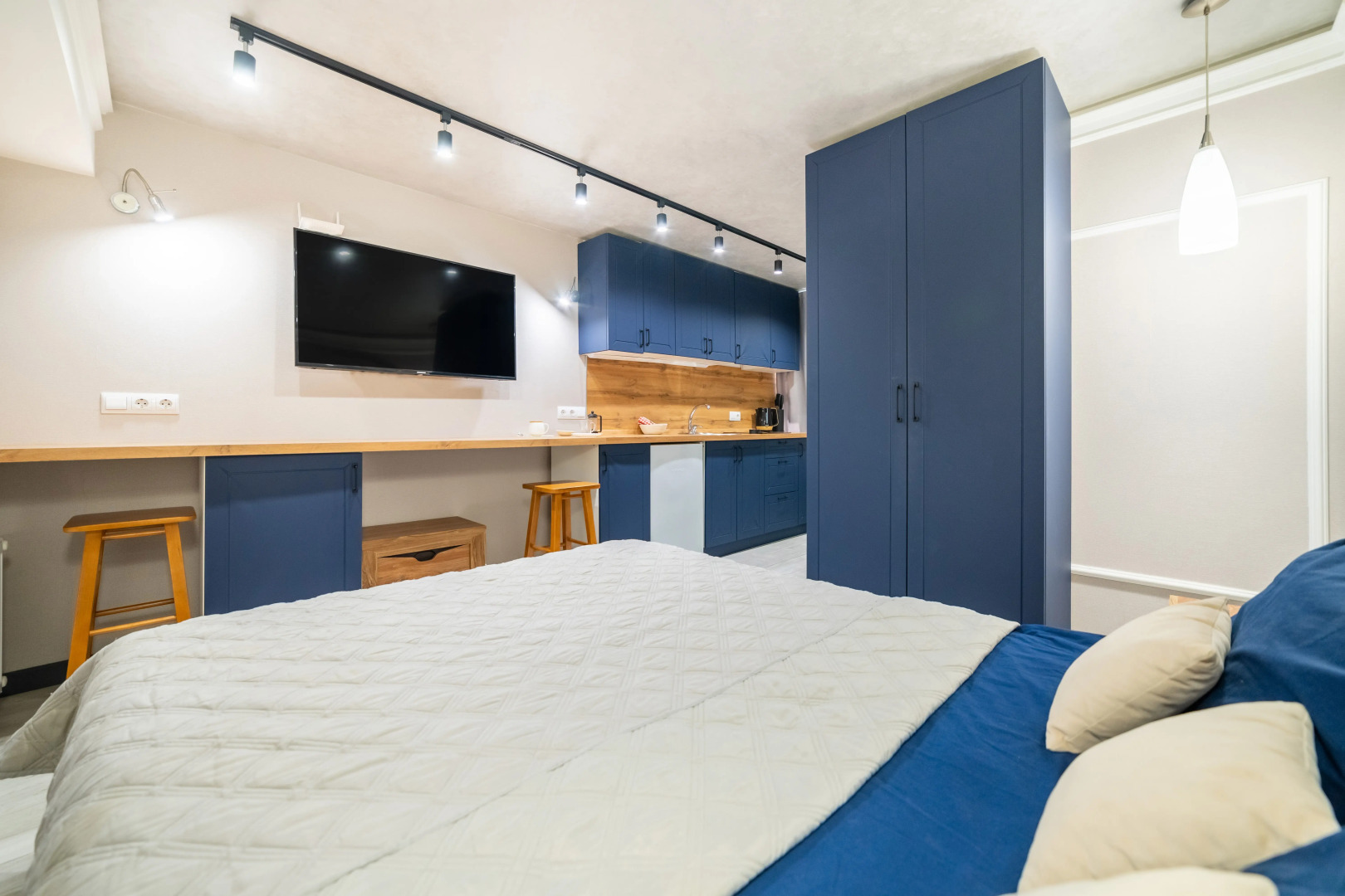 Апартаменты Синяя Студия В Гринберге В Красной Поляне