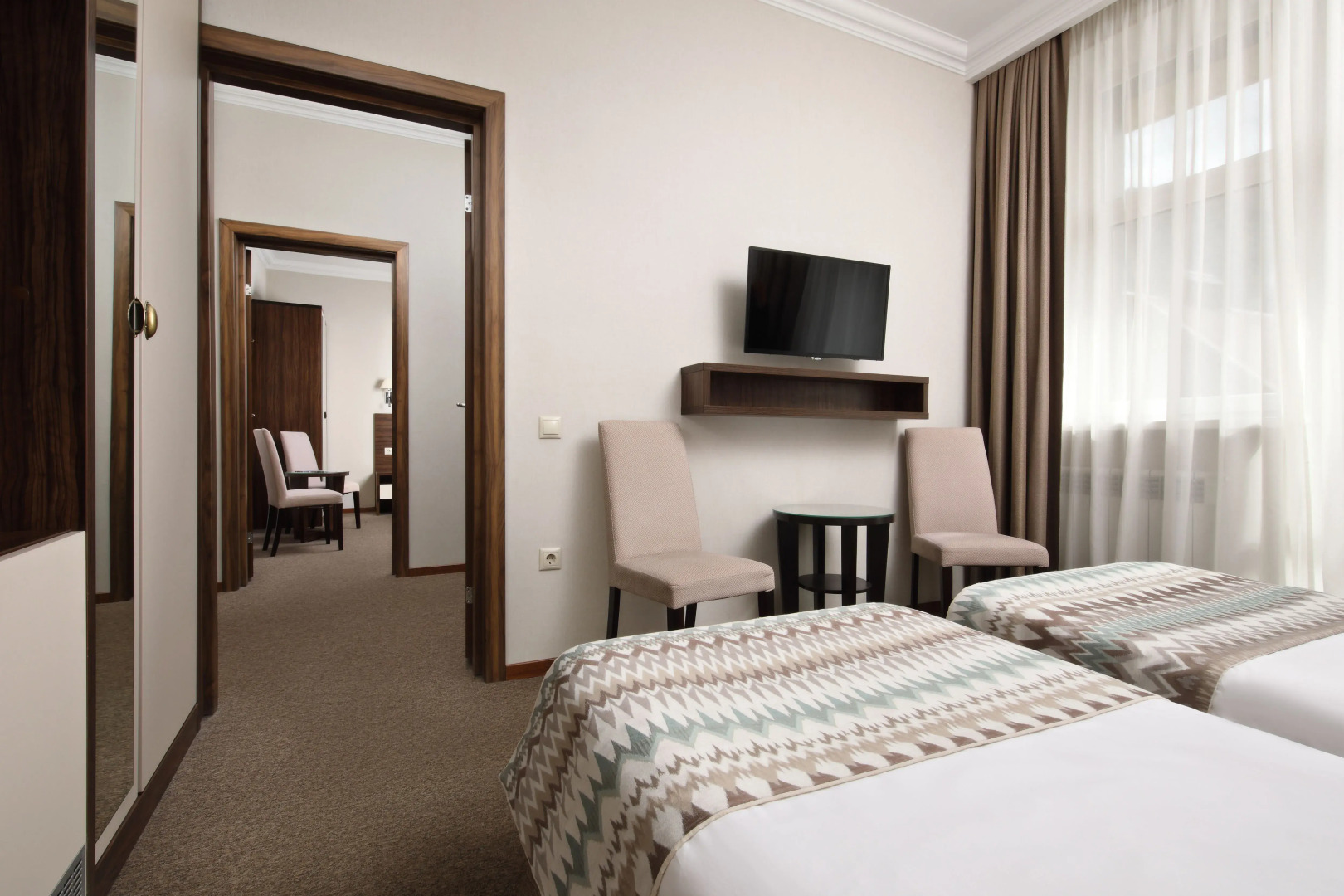 Отель Андерсен