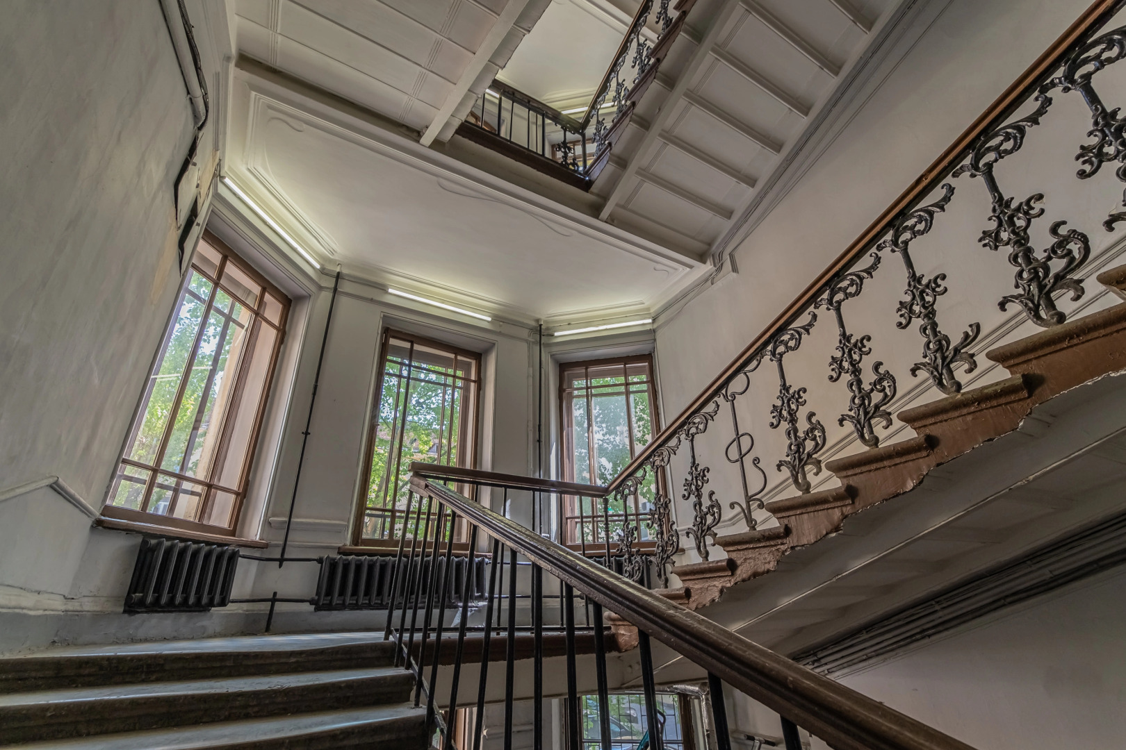 Меблированные комнаты Ларго у Невского проспекта