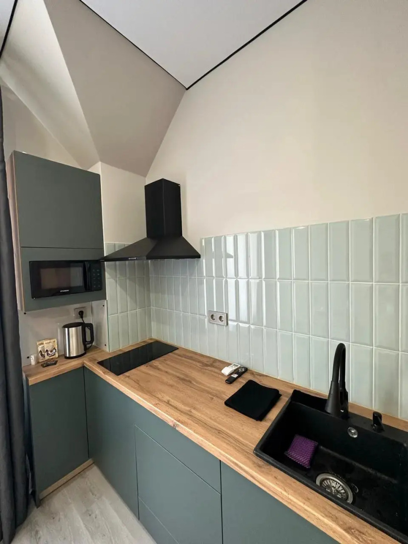 Квартира уютная в центре города с видом на море