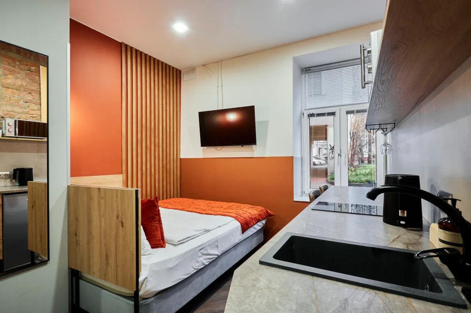 Апартаменты Отельбург на Жуковского 57