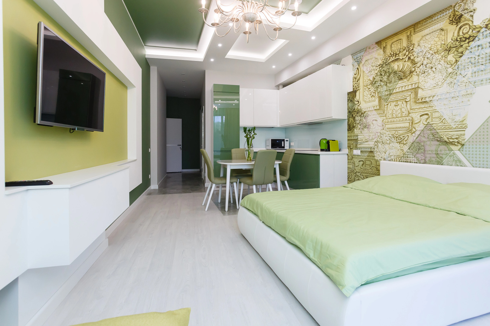 Апартаменты Альфа Гэлакси 8