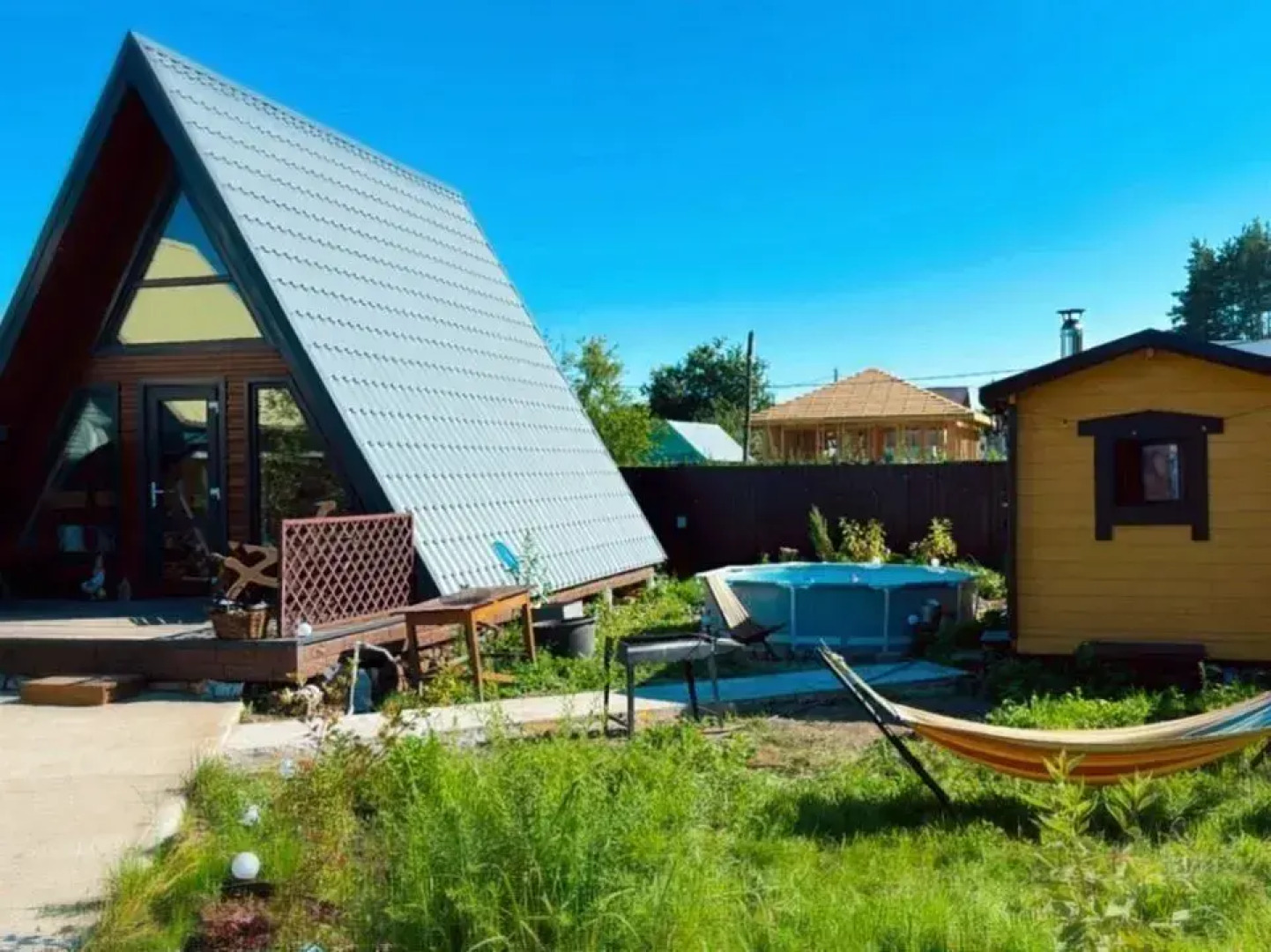 Частный дом А-фрeйм с баней и артезиaнским бaсceйном