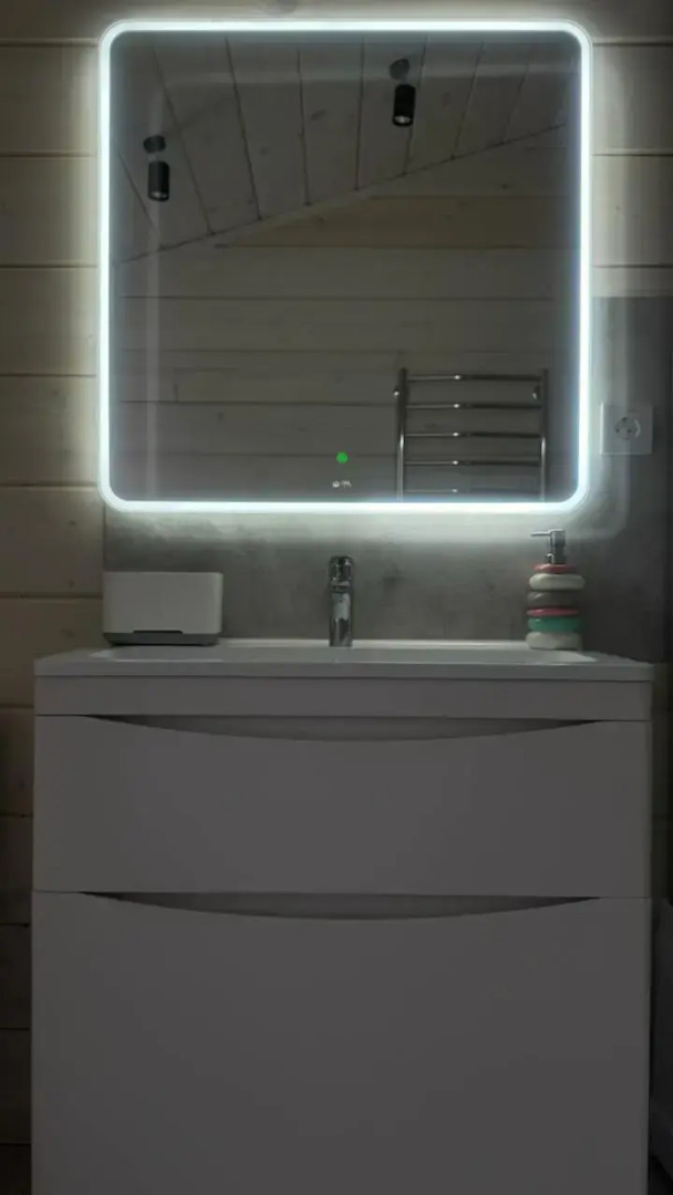 Частный дом Дом на краю леса