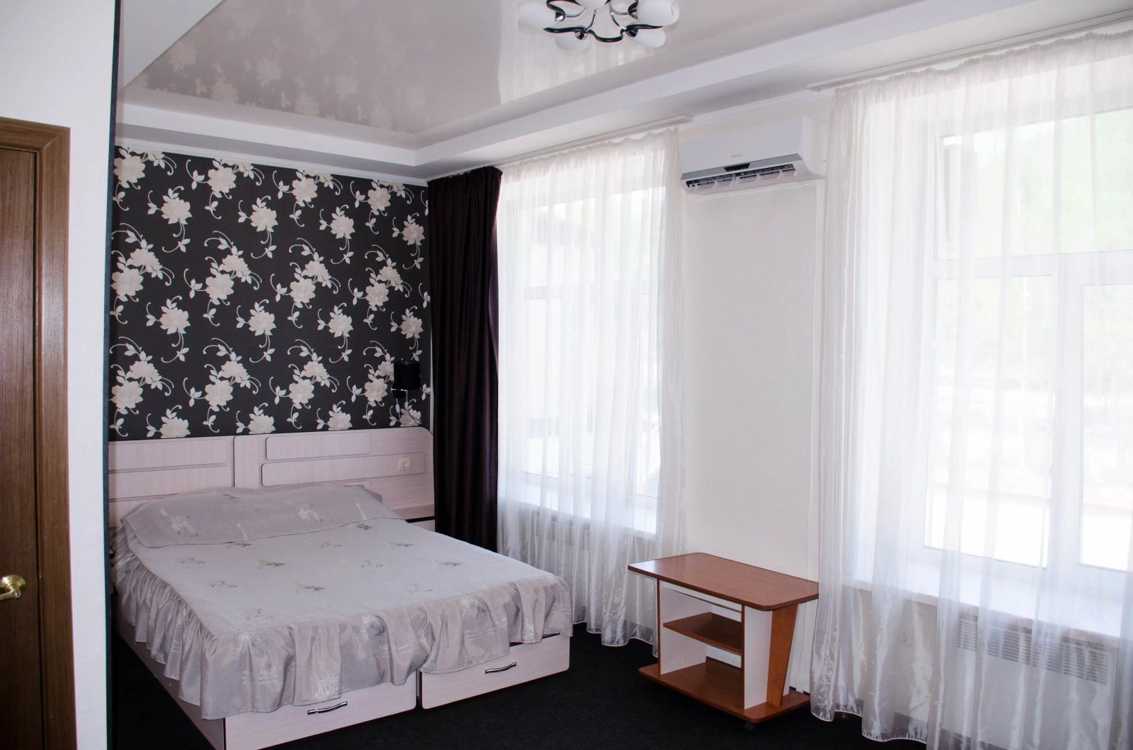 Отель Бизнес отель