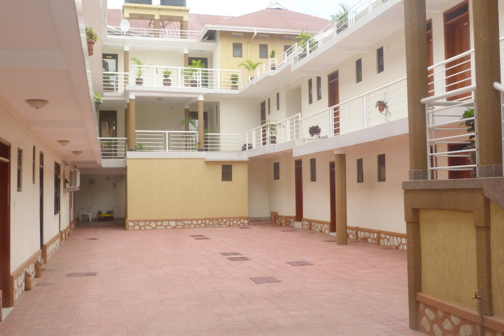 Отель TJ Global Kasese