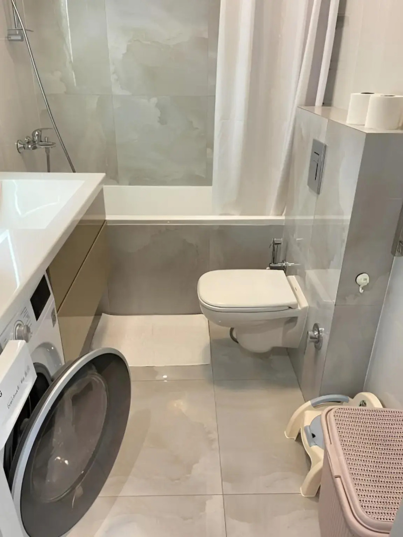 Апартаменты Айсберг с видом на храм с балконом