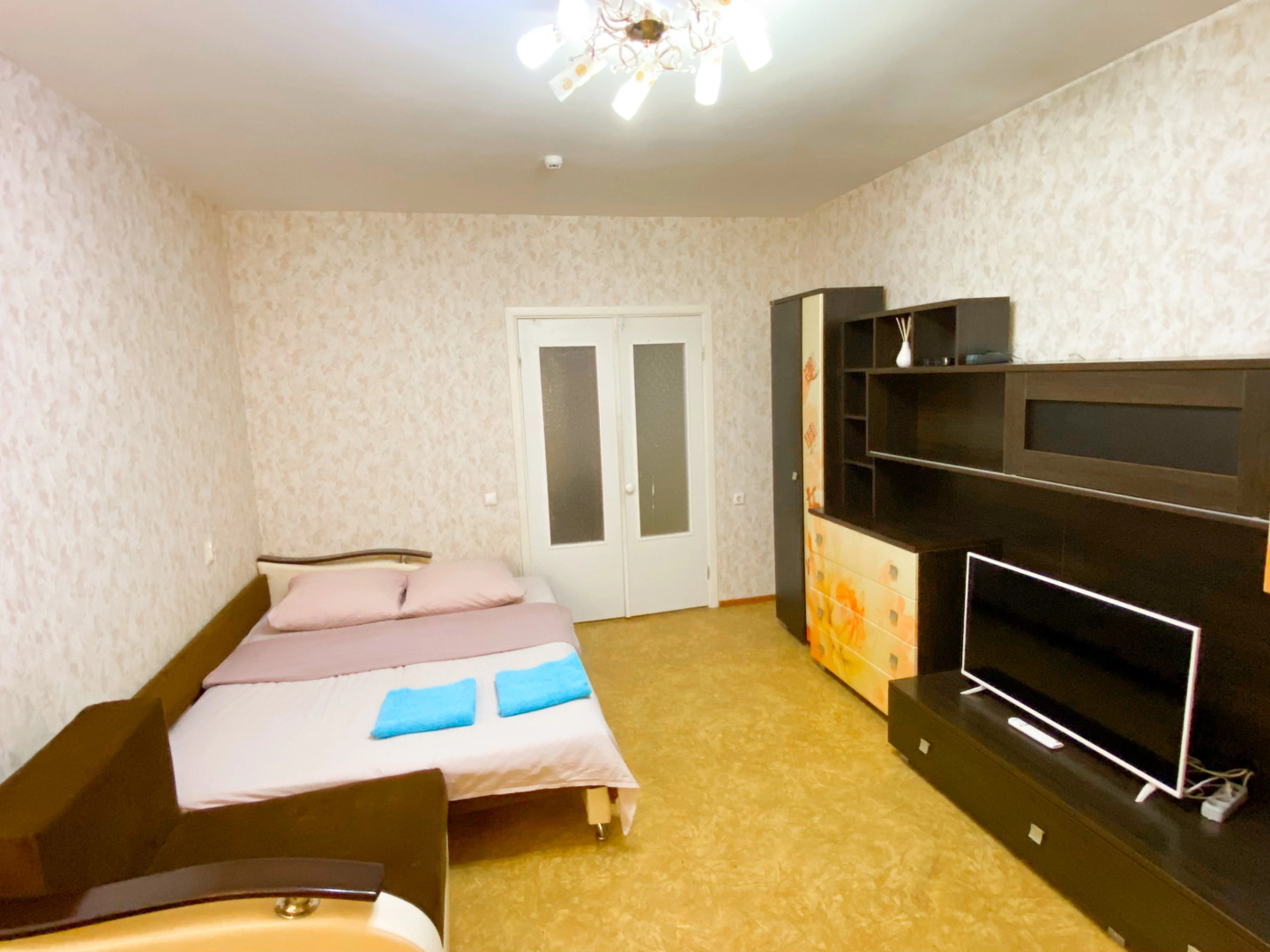 Апартаменты Двухкомнатные апартаменты у ТЦ РИО