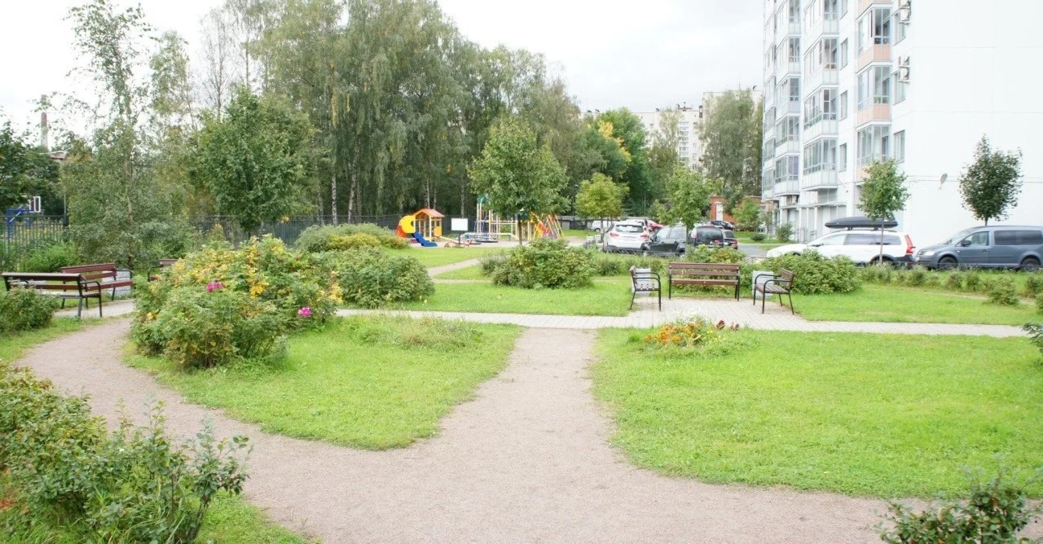 Апартаменты пр. Тореза 44