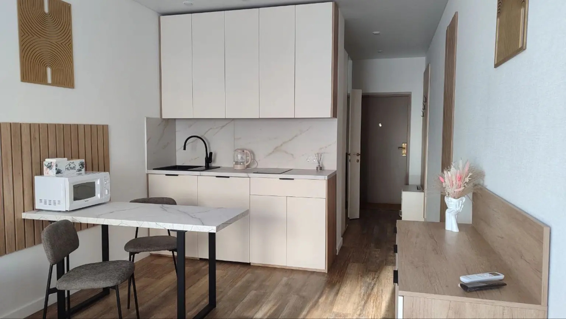 Апартаменты KrasRoyal Студия