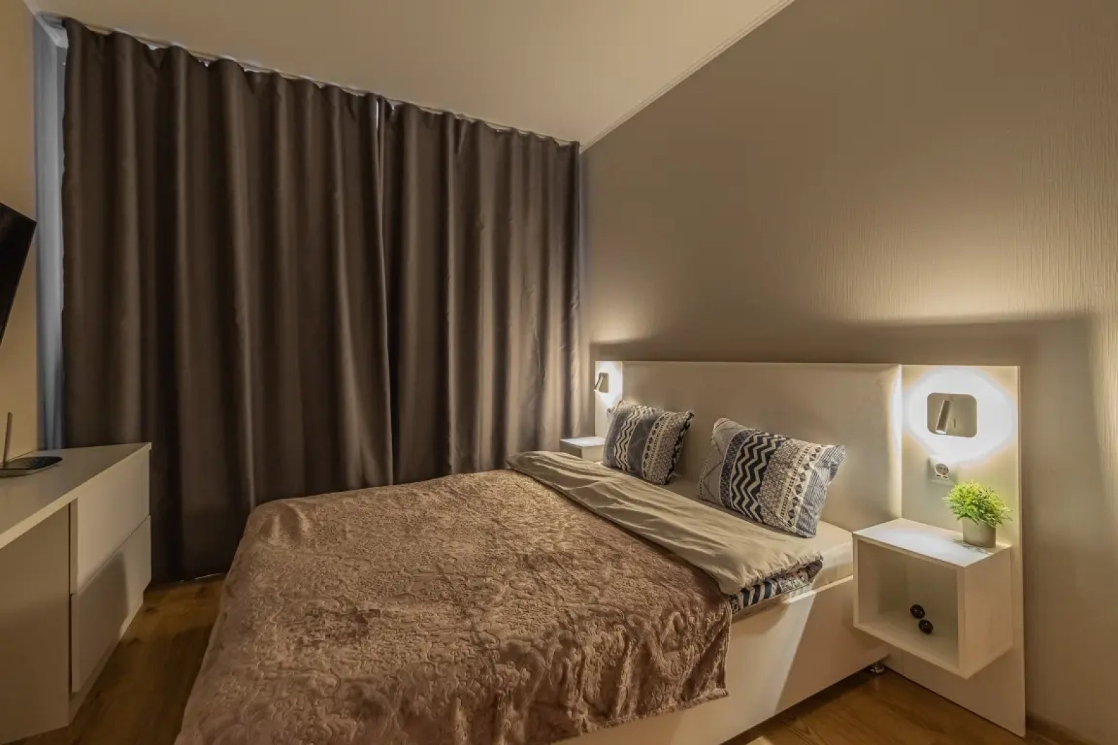 Апартаменты Классические SalutApart 8