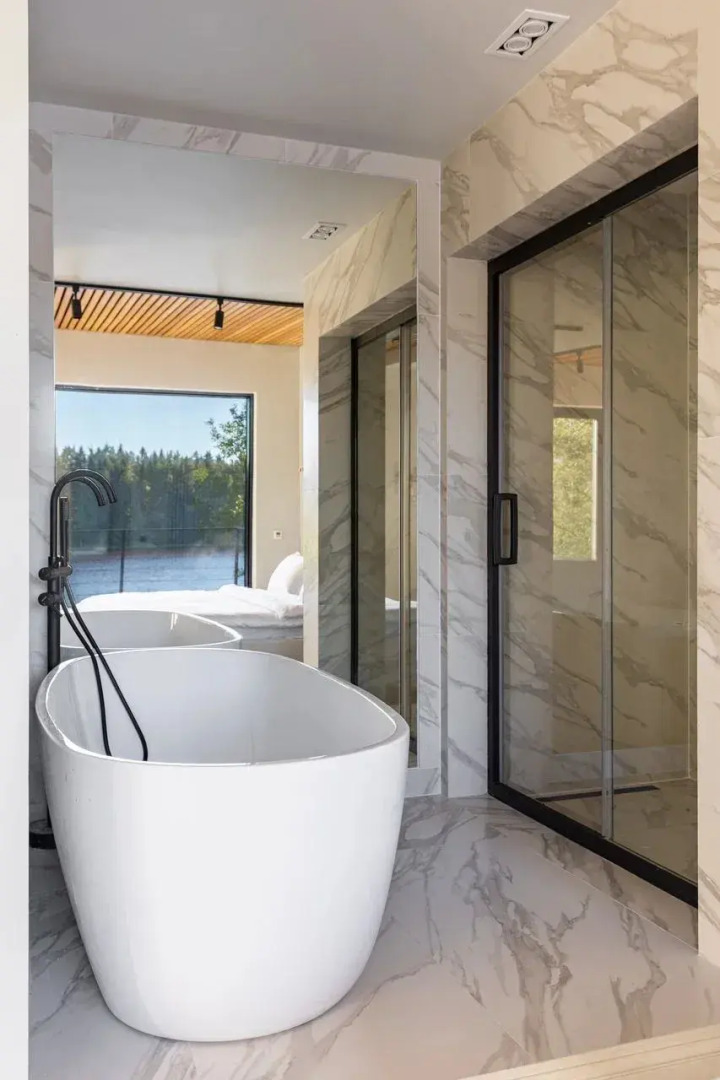 Вилла на Воде Рощино