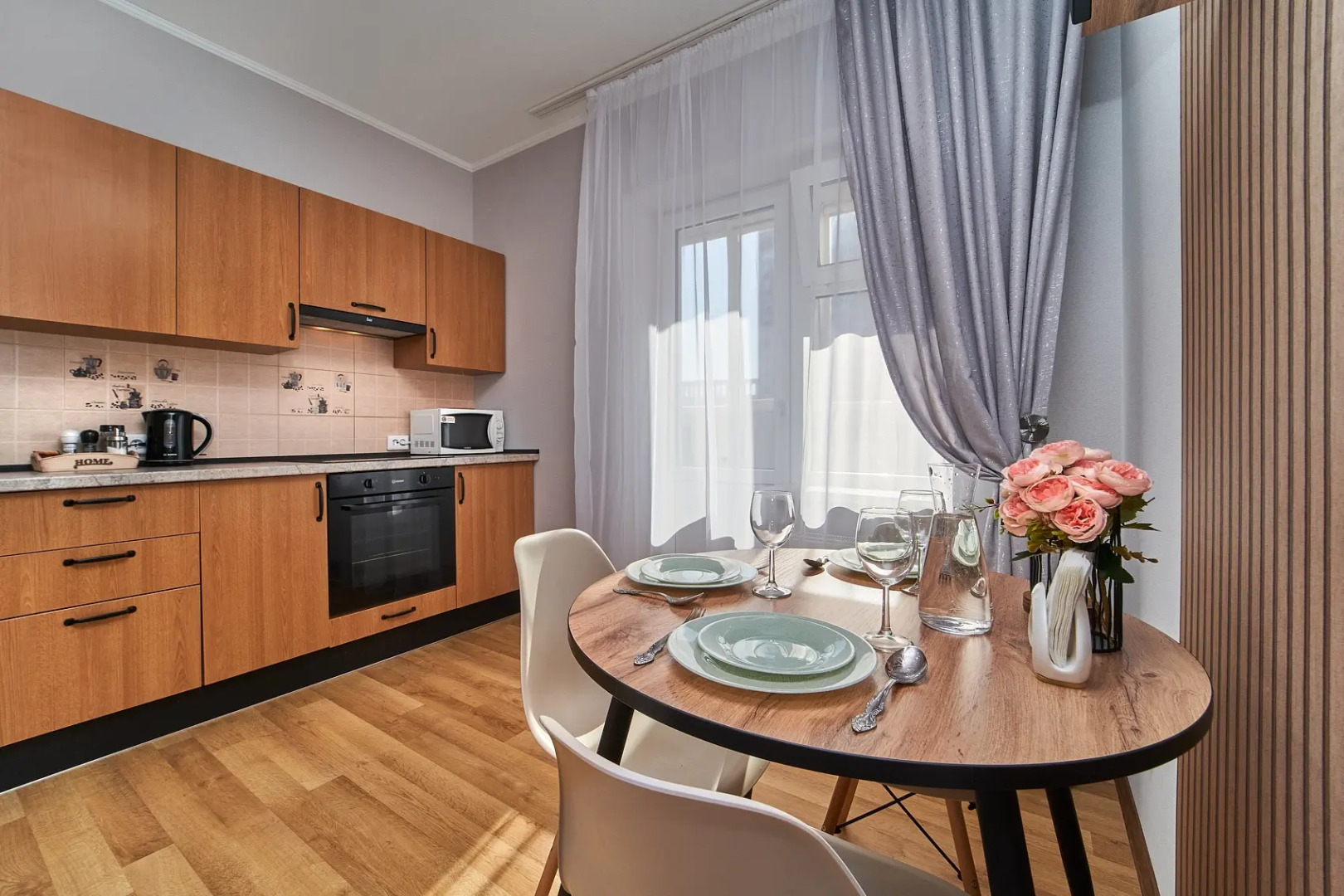 Квартира Апартаменты LikeHome Санрайз вблизи парка Галицкого