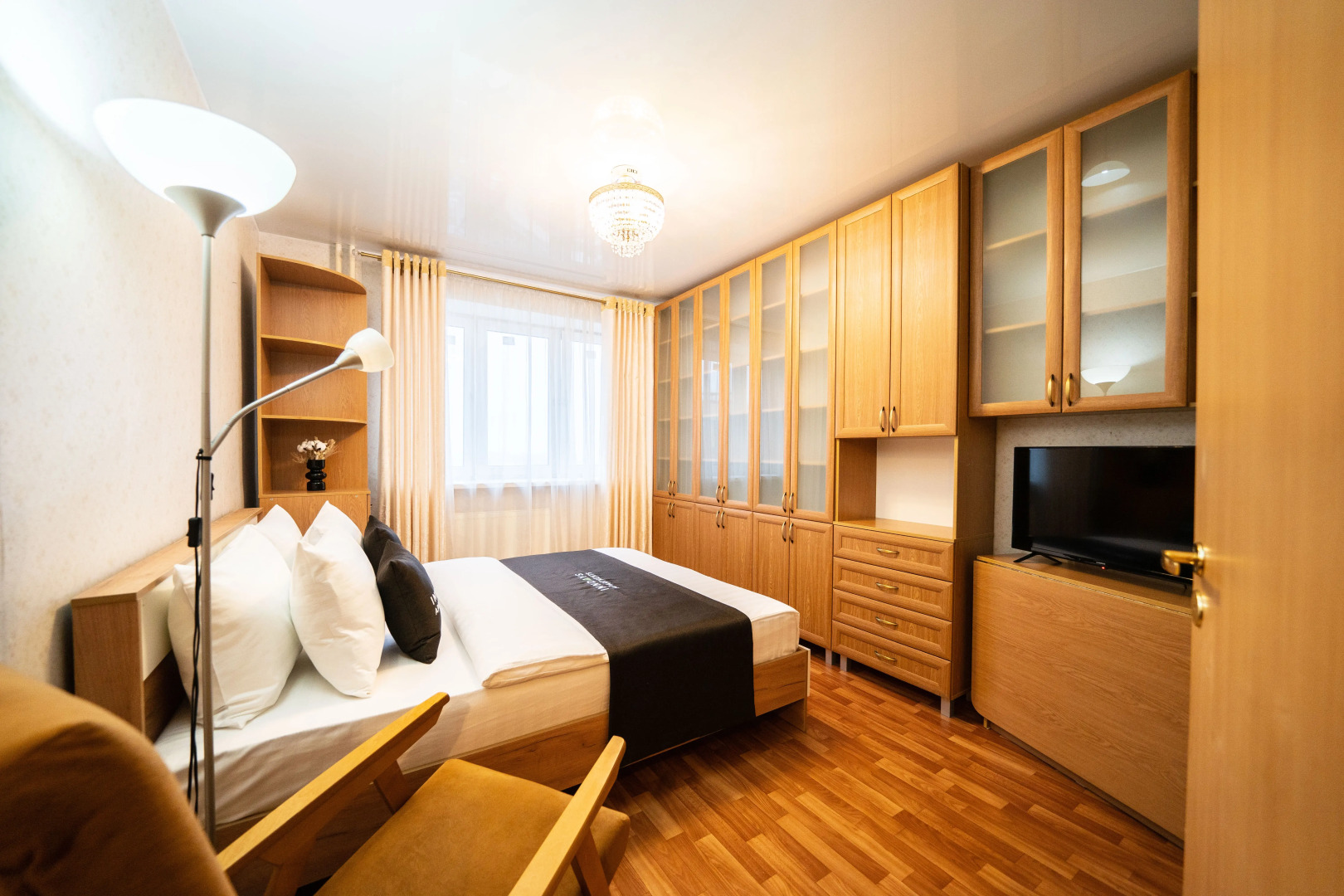 Квартира Inndays Apartments