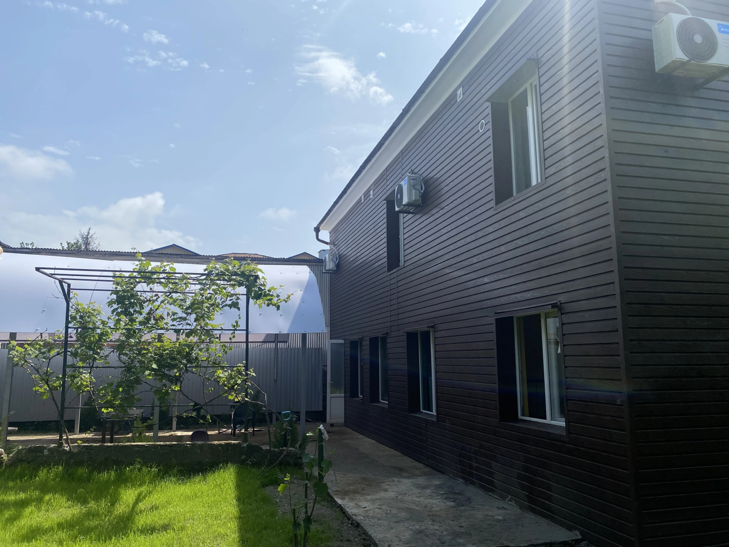 Гостевой дом Sun and Moon