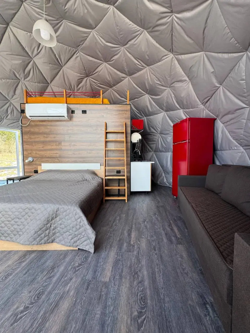 Глэмпинг Залив Силы