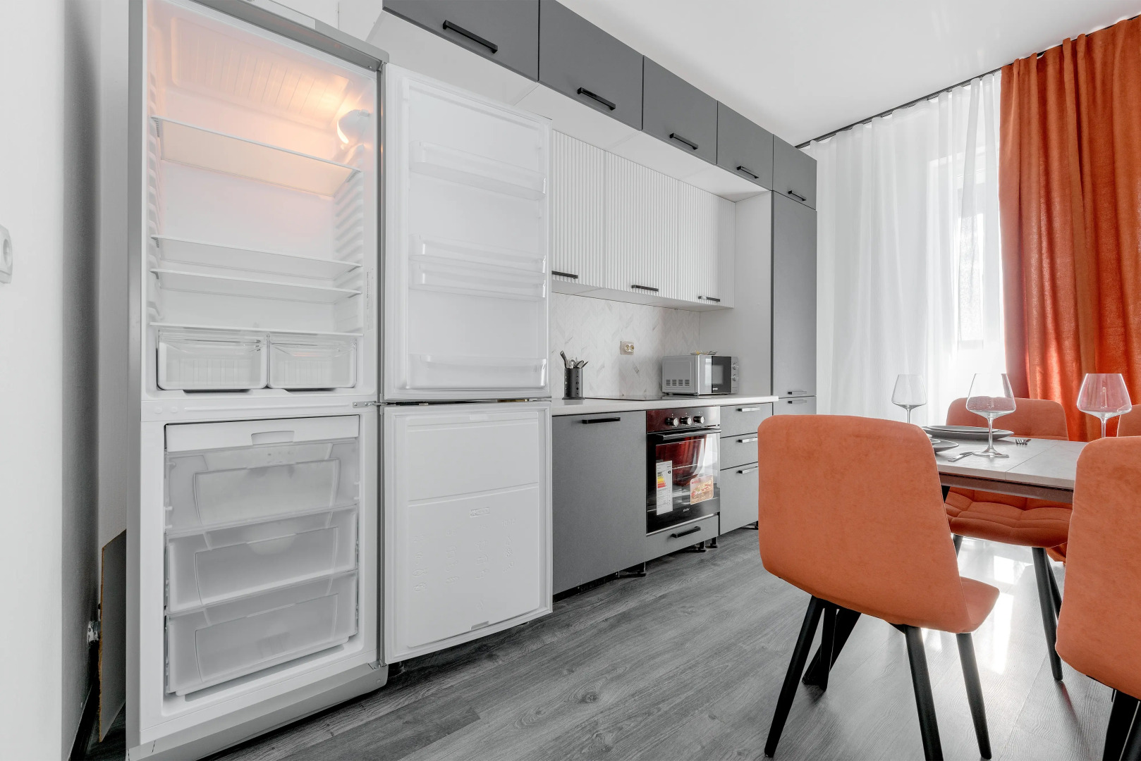 Квартира двухкомнатная для четырёх гостей