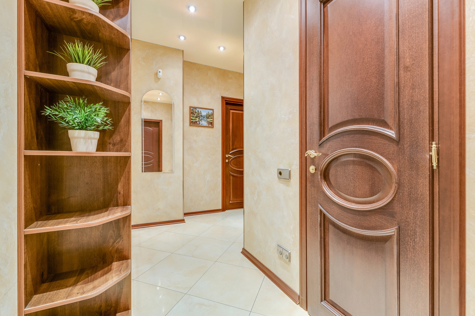 Апартаменты с камином на Варшавской 23