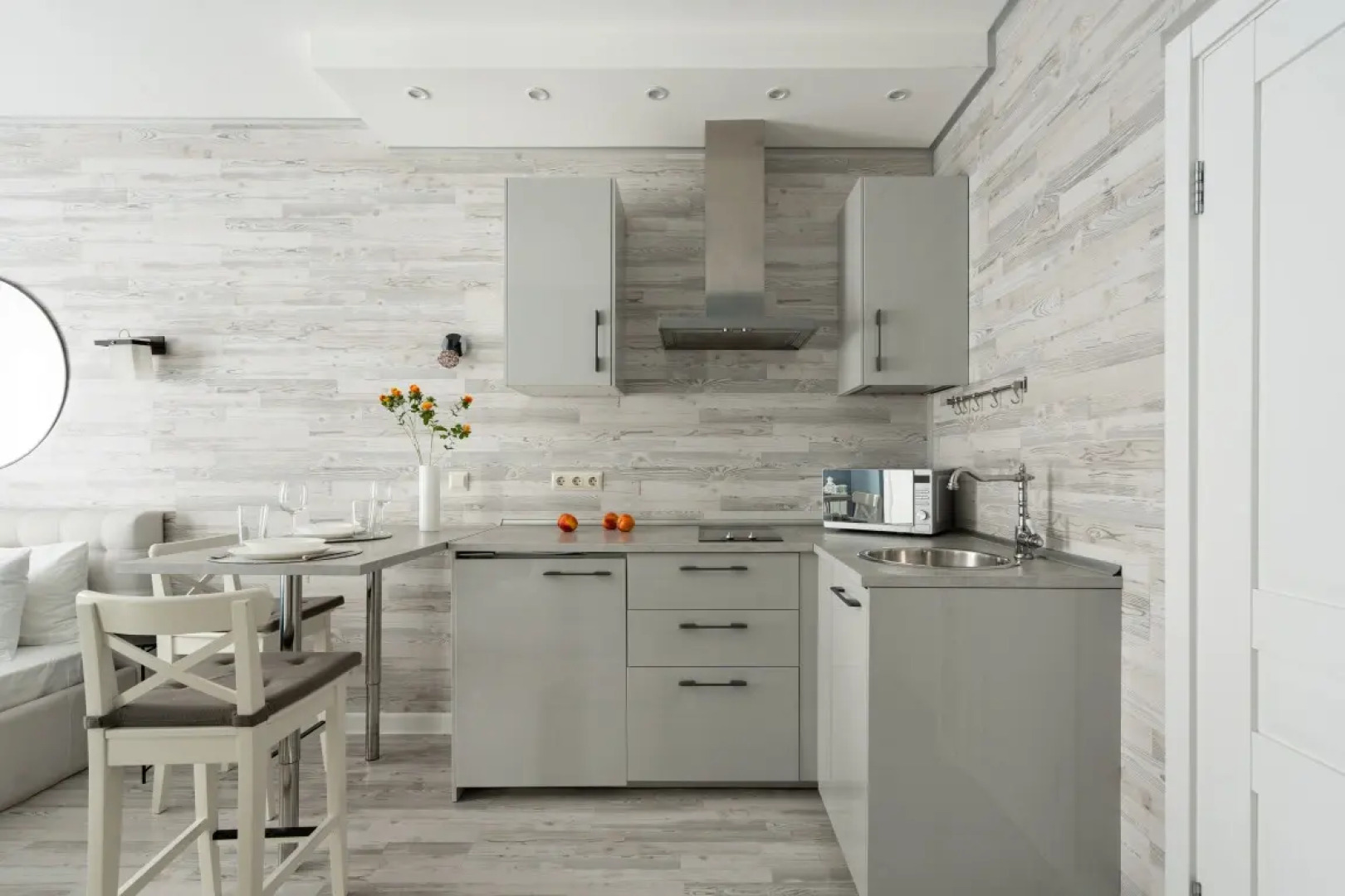 Апарт-Отель LetYourFlat ''Indigo''