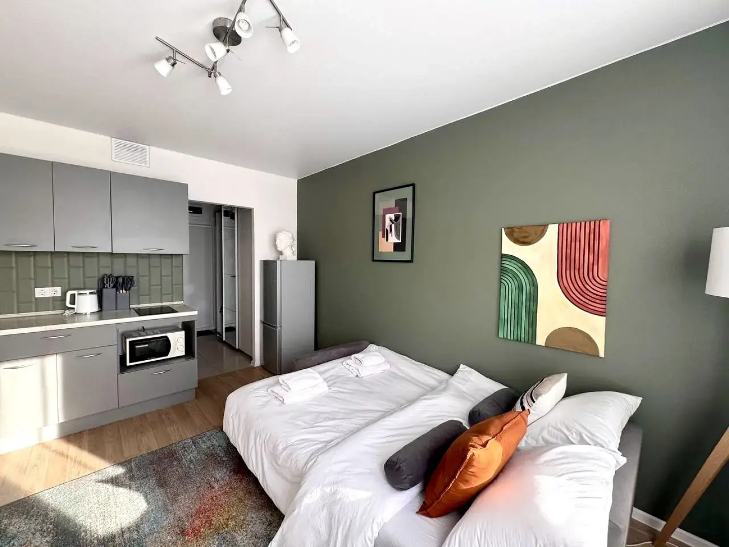 Квартира Дизайнерская на 33 этаже