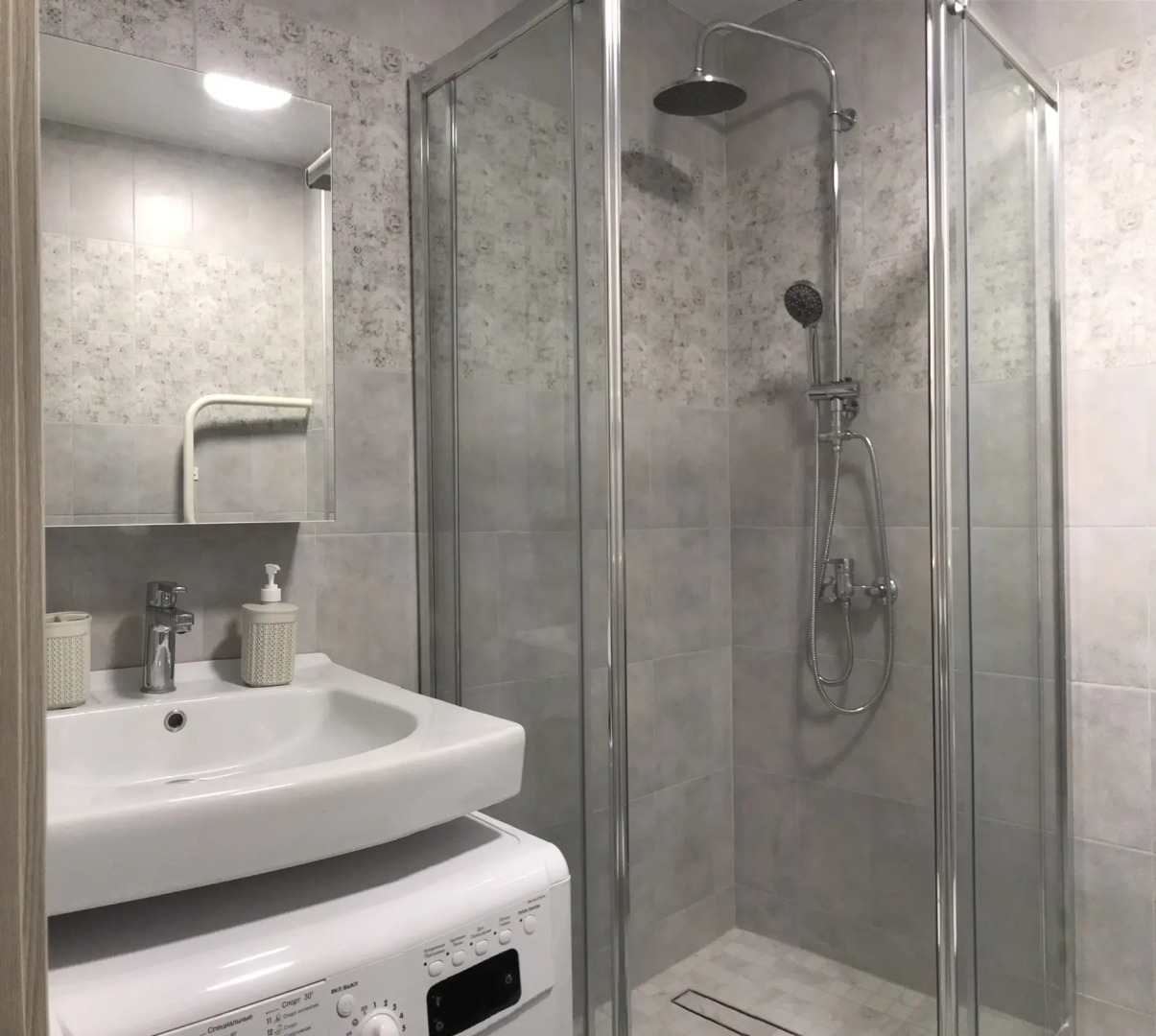 Апартаменты на улице Пархоменко 133/5