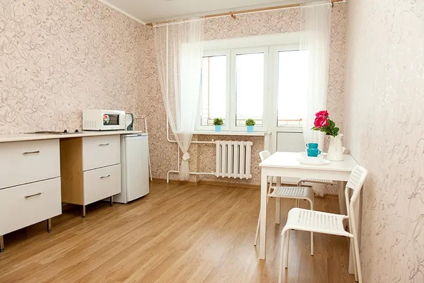 Апартаменты Счастливые квартиры на Семенова