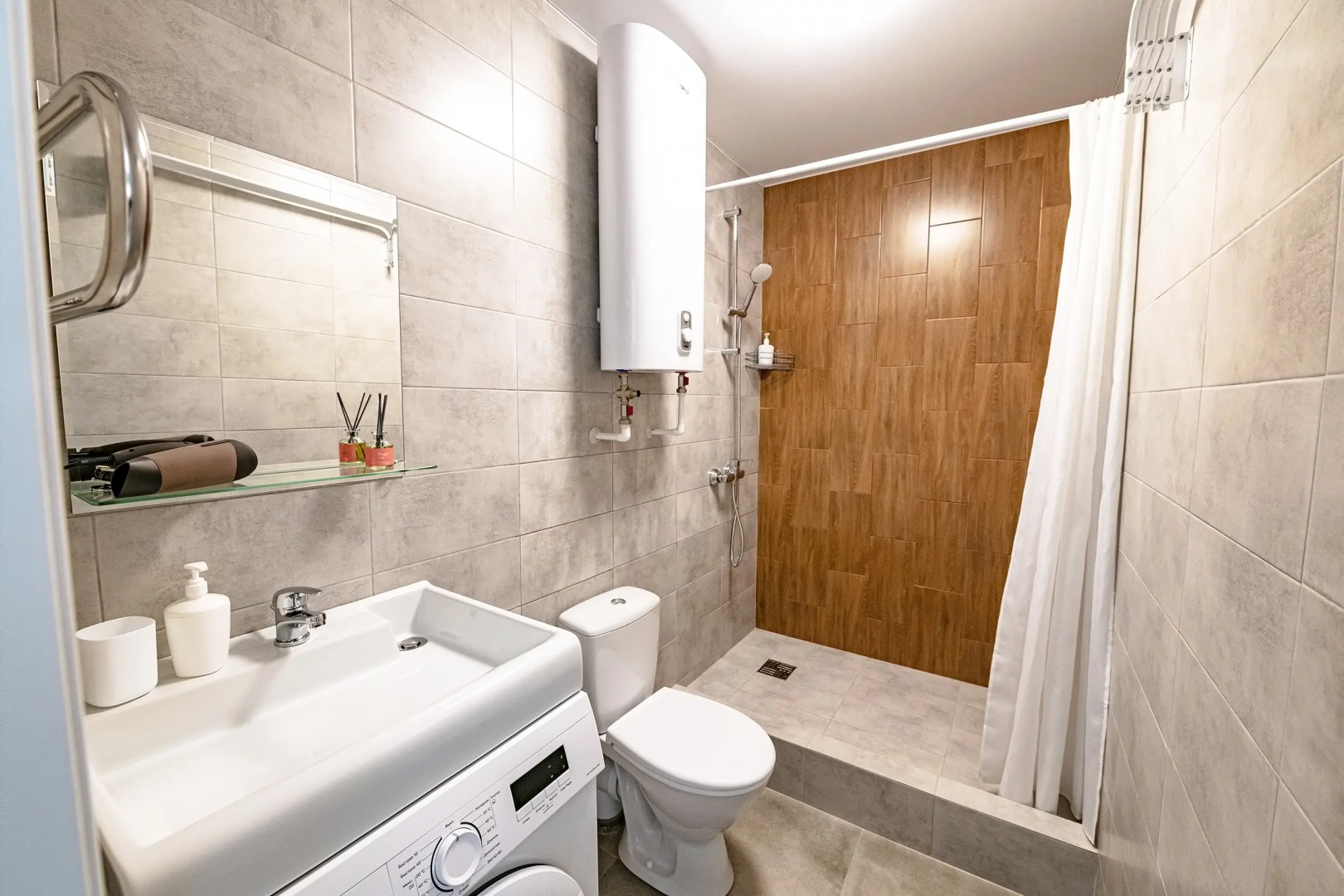 Апартаменты TopHouse на Авраменко 17, 3