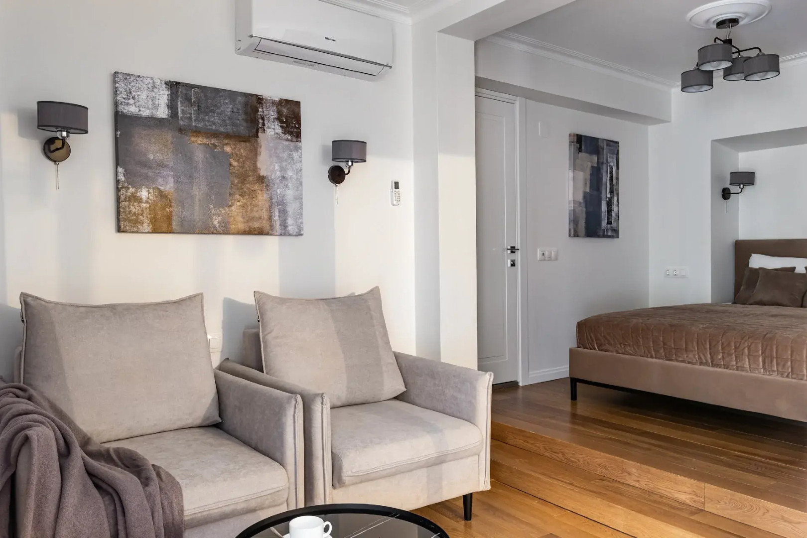 Апартаменты LetYourFlat "Benua" (3 спальни)