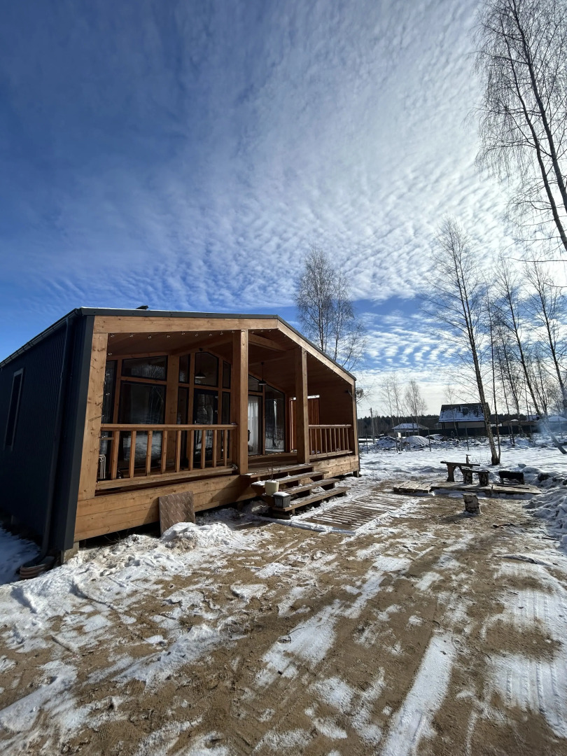 Частный дом Новый Барнхаус