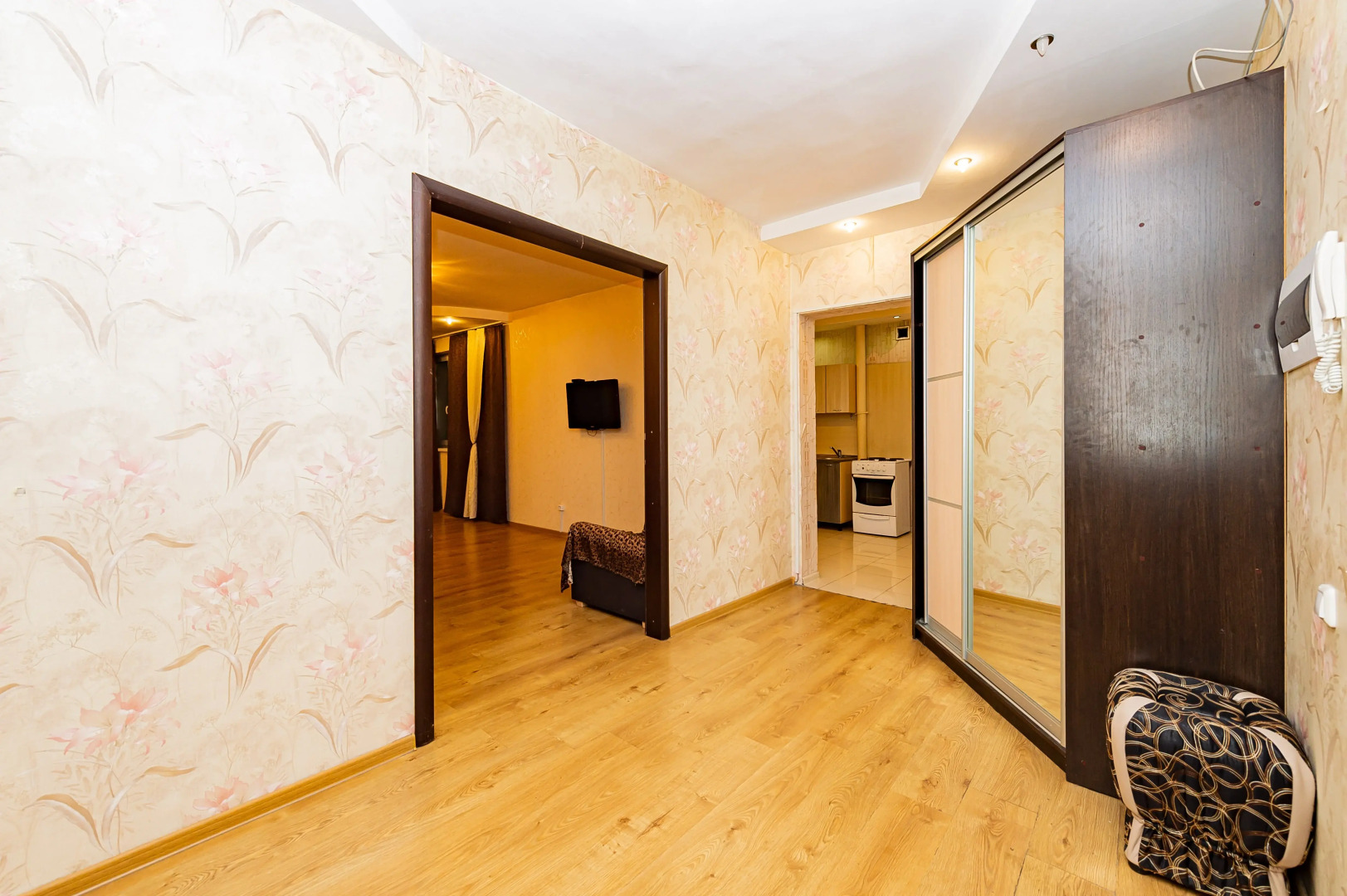 Апартаменты Луганская 4