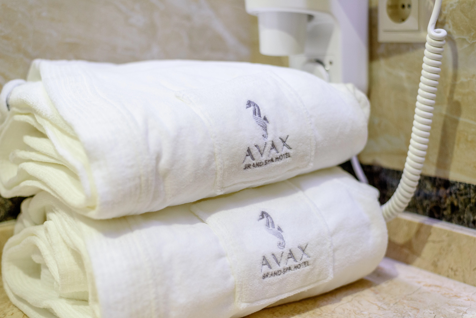 Отель Grand Spa Avax