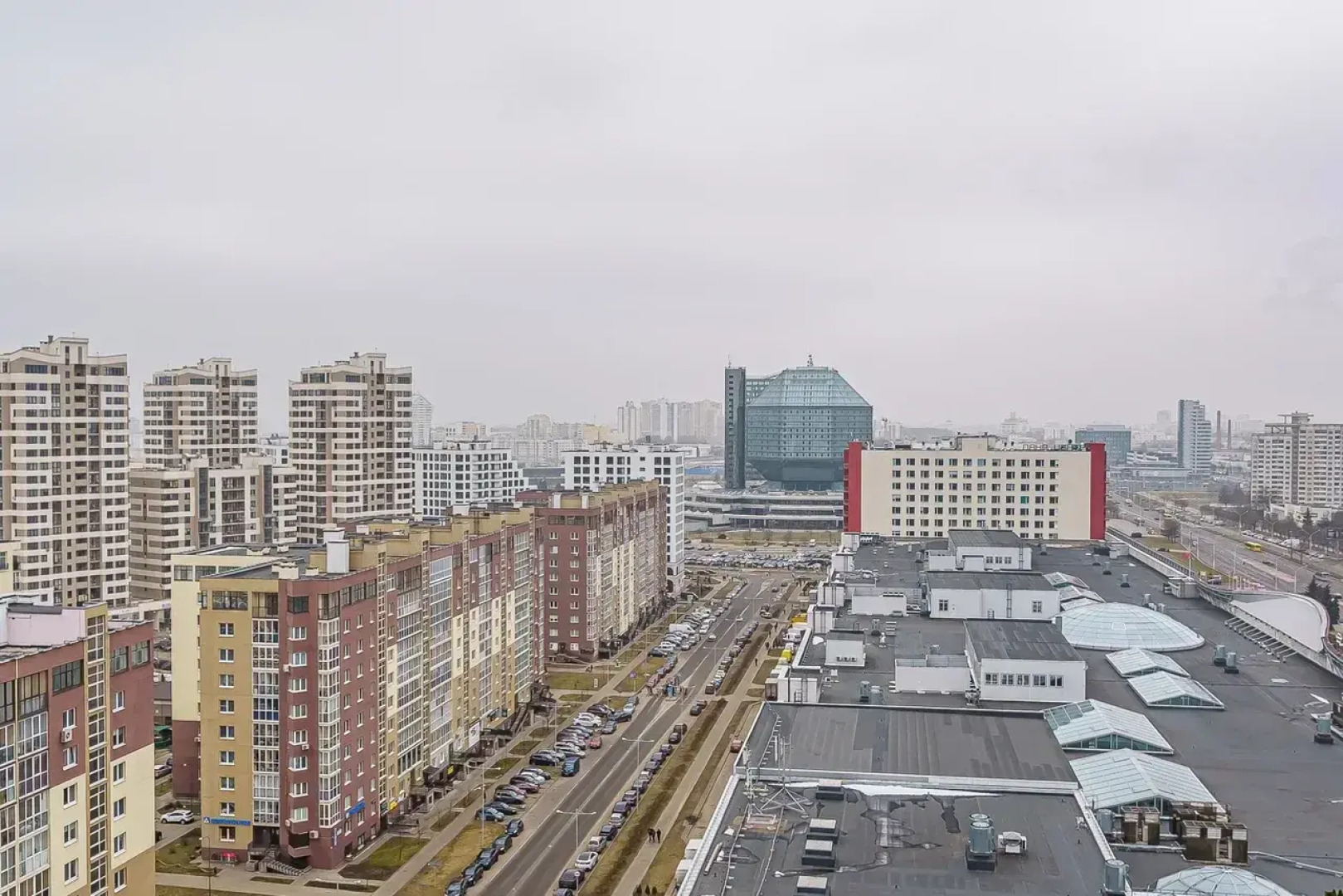 Апартаменты В новостройке на высоком этаже