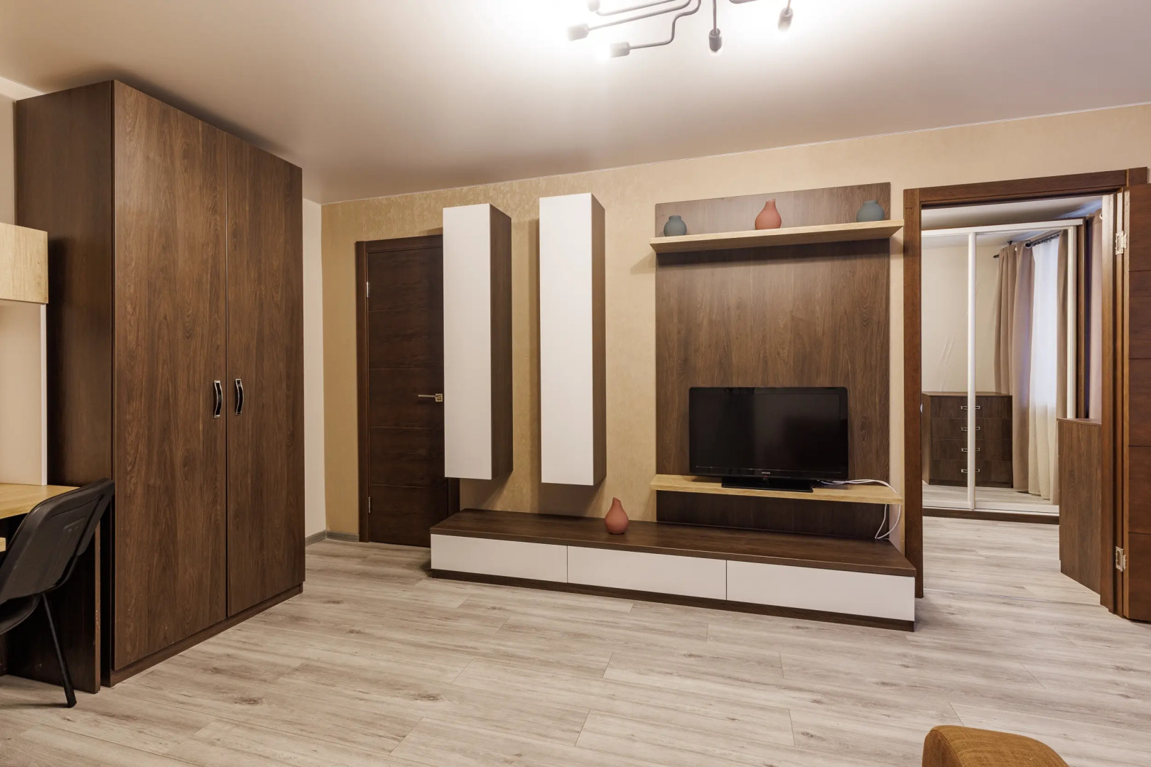 Квартира на Мезенцева