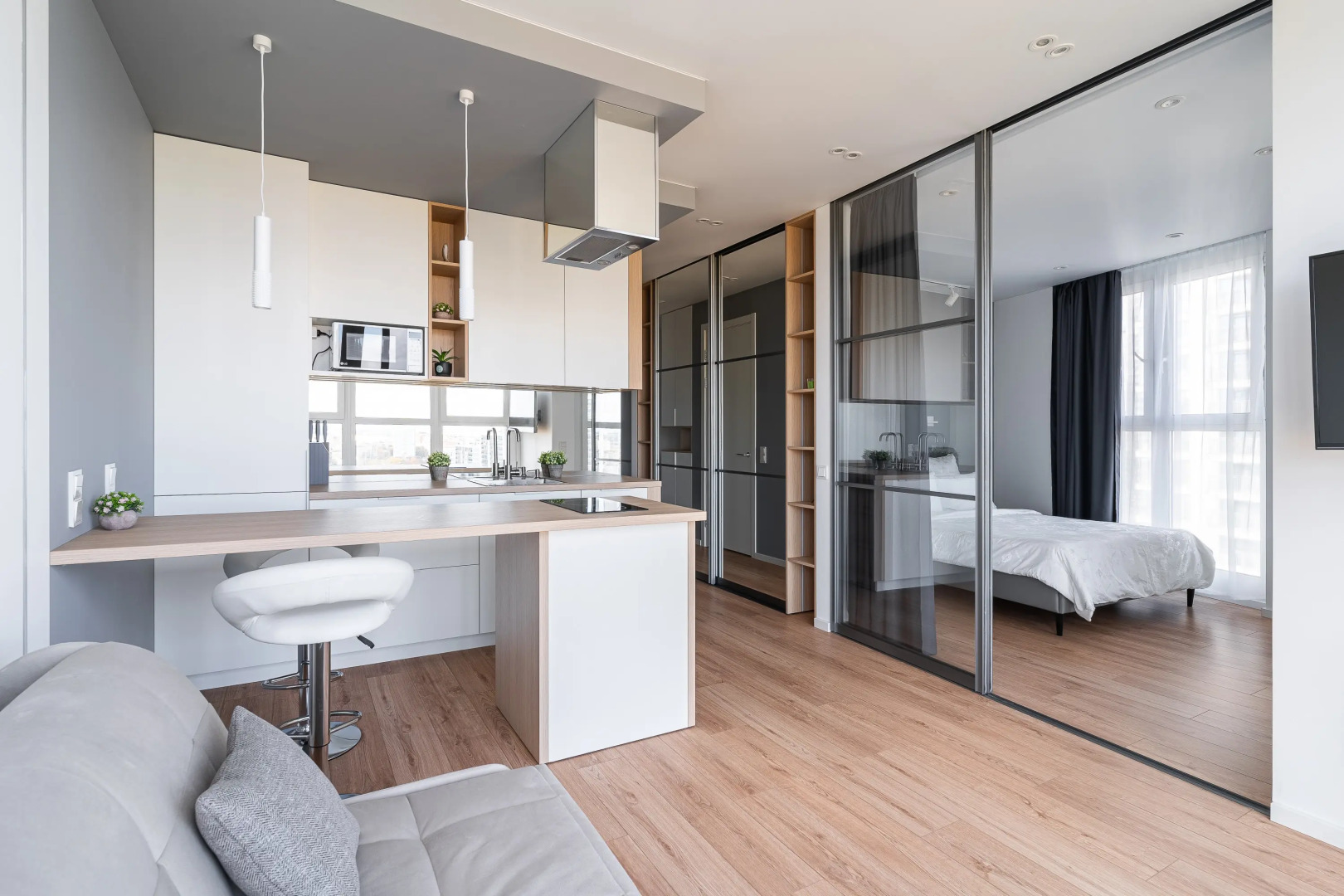 Квартира Трехкомнатная Минск-Мир