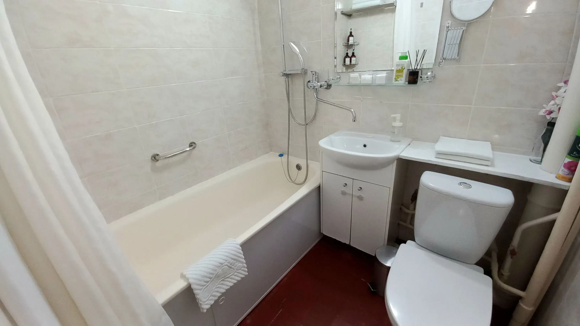 Квартира Кирова 202