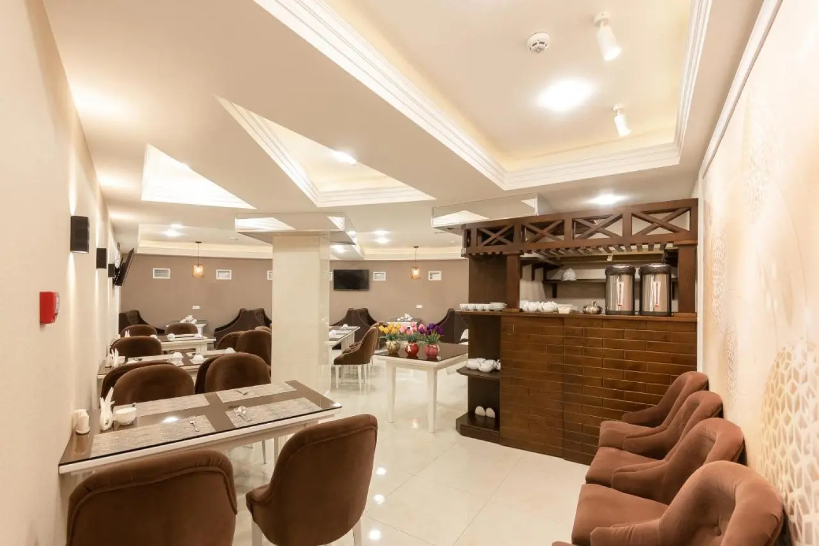 Отель Tantana Hotel