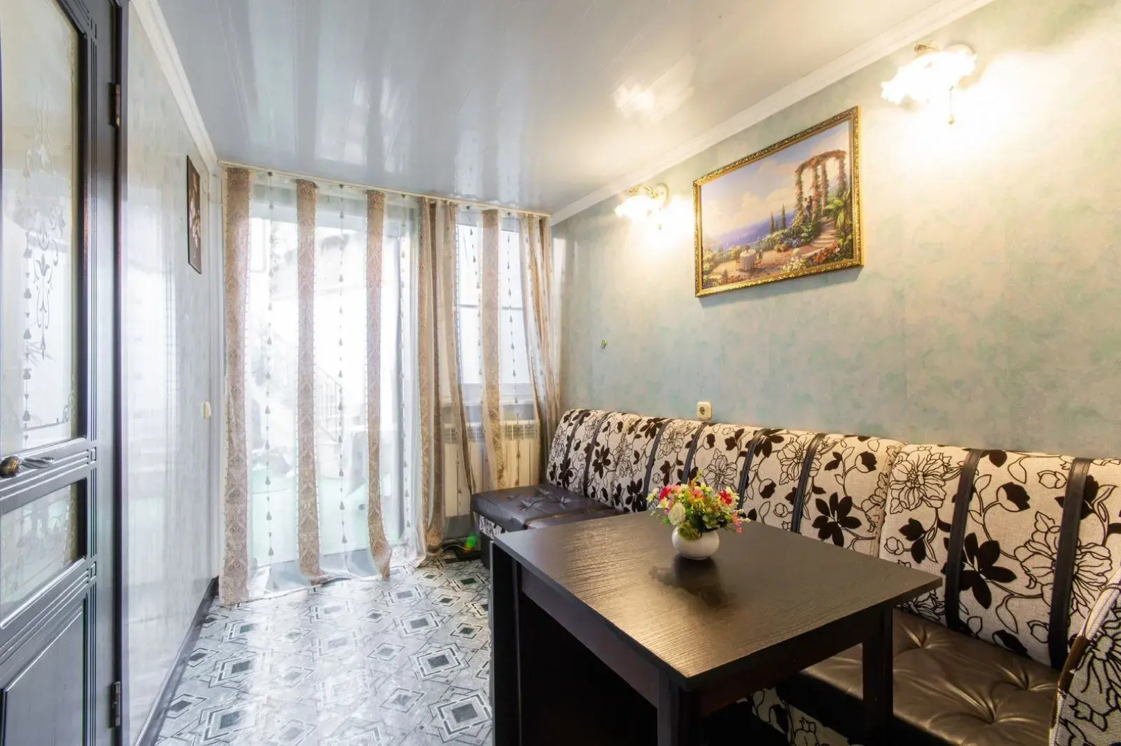 Меблированные комнаты в гостевом доме Кристина