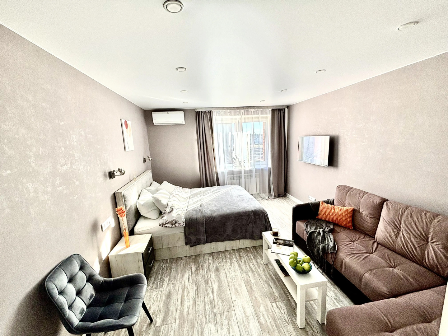 Апартаменты с дизайнерским ремонтом  возле Калужских Терм и рядом с Музеем Космонавтики