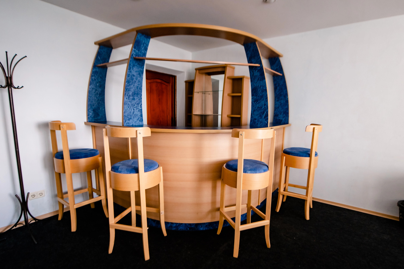 Отель Президент-отель Дис