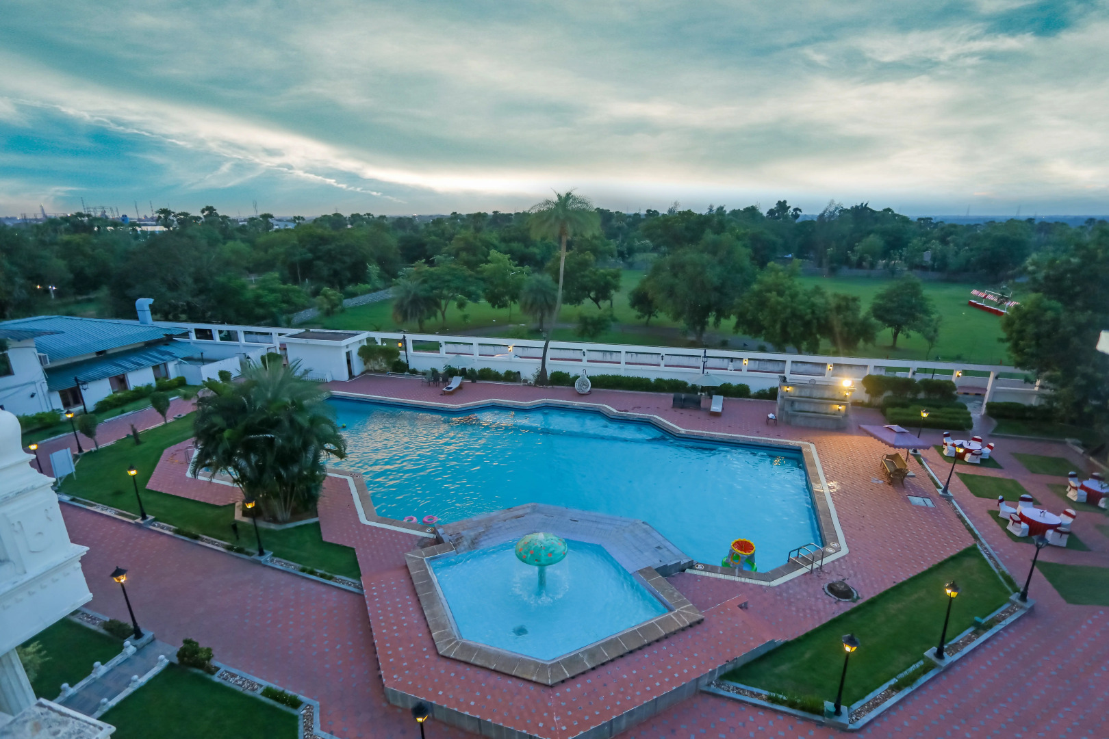 Отель Sathyam Grand Resort