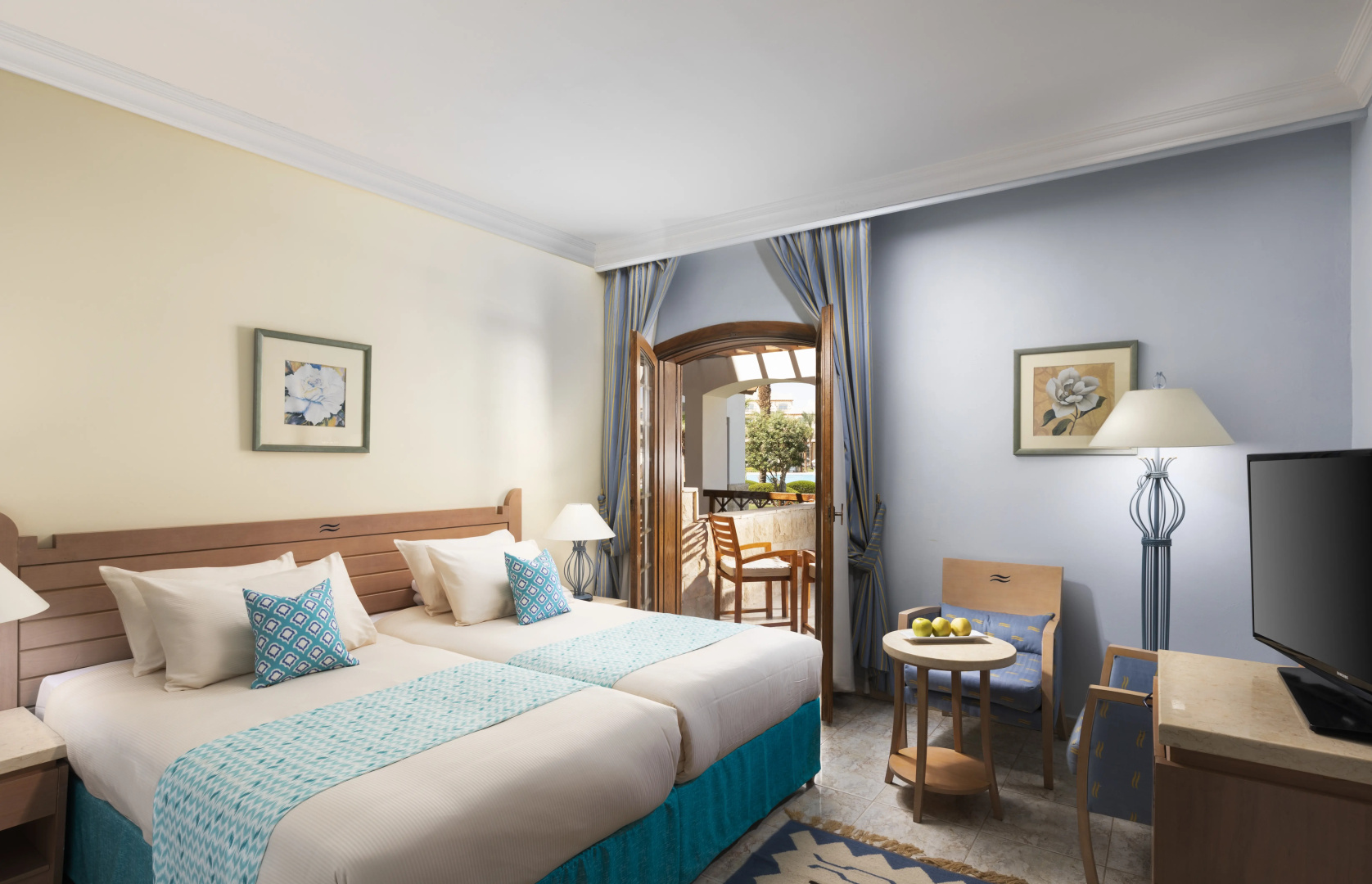 Royal Lagoons Resort & Aqua Park Families and Couples ONLY