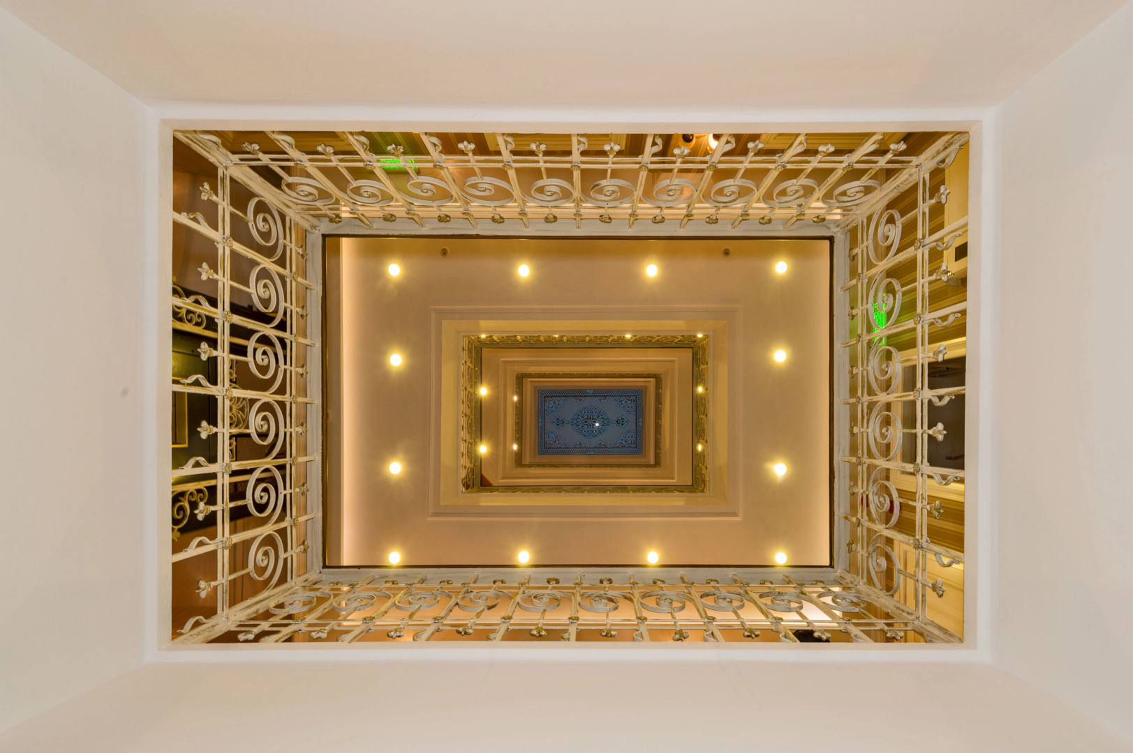 Отель Alpek Hotel