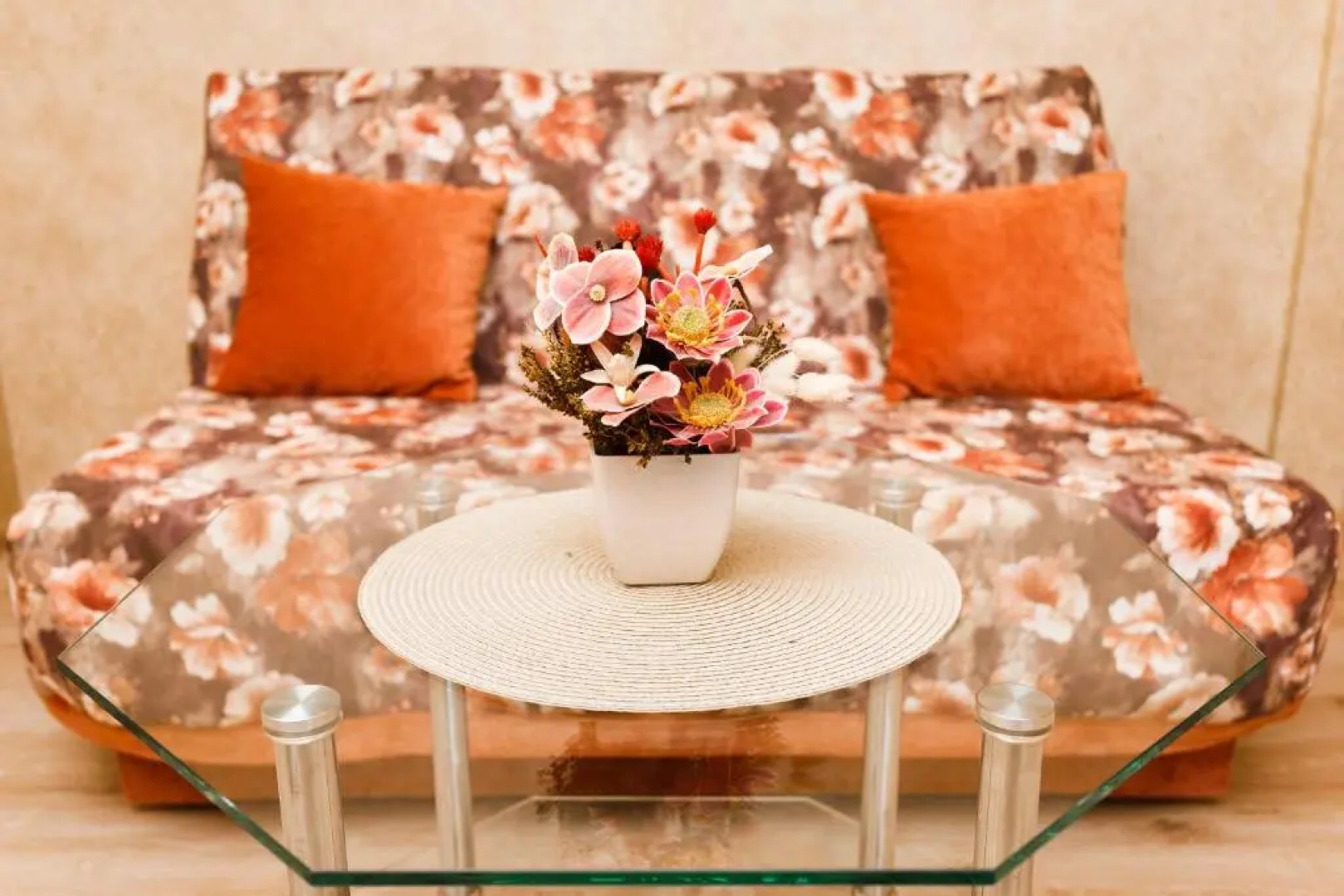 Апартаменты Серова 27